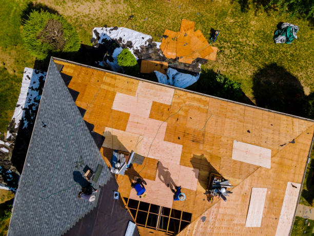 Best Metal Roofing Contractor  in Middletown, CA